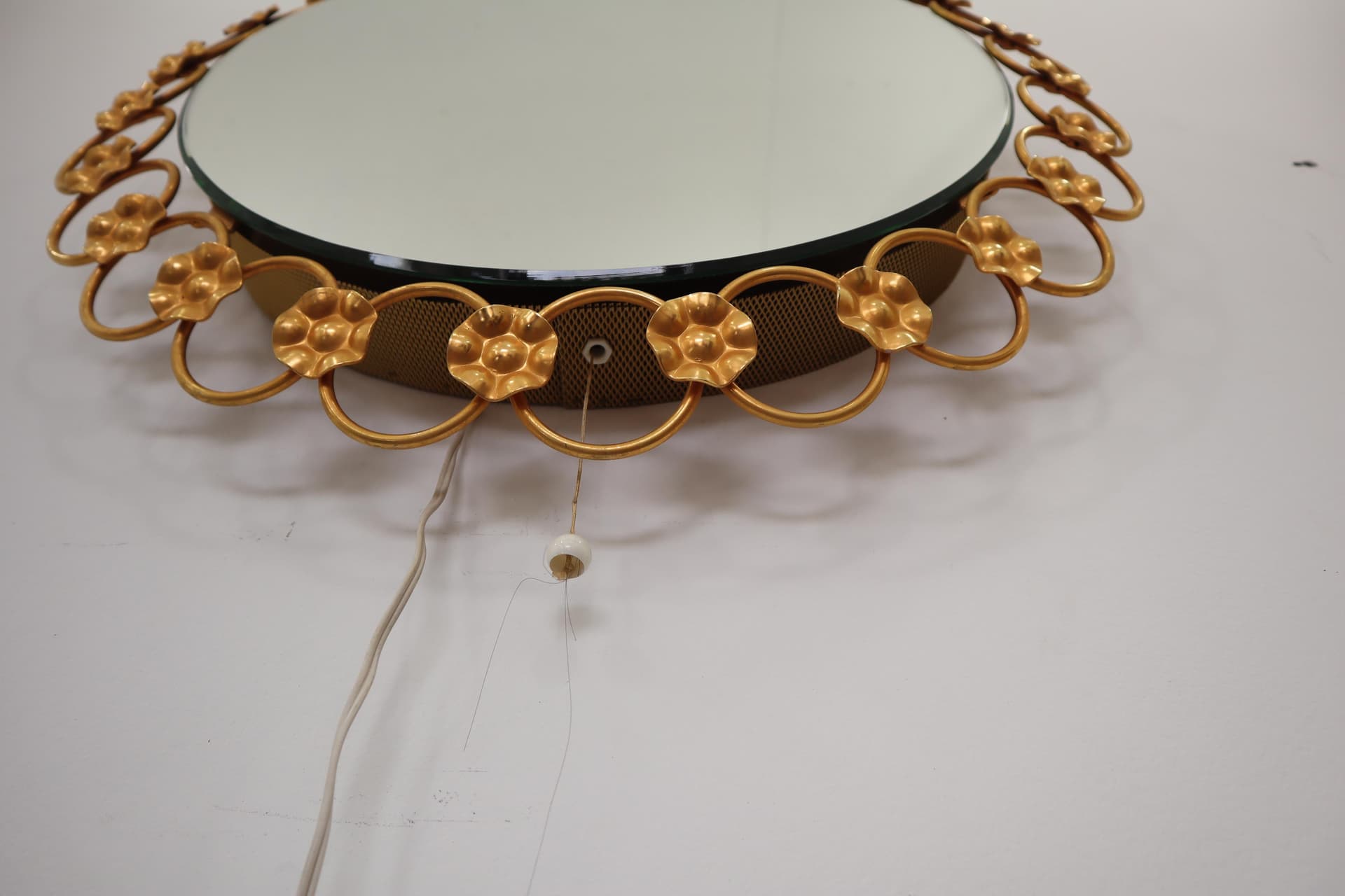 Wall mirror decorative, golden metal, Poland, 1960s - 15385