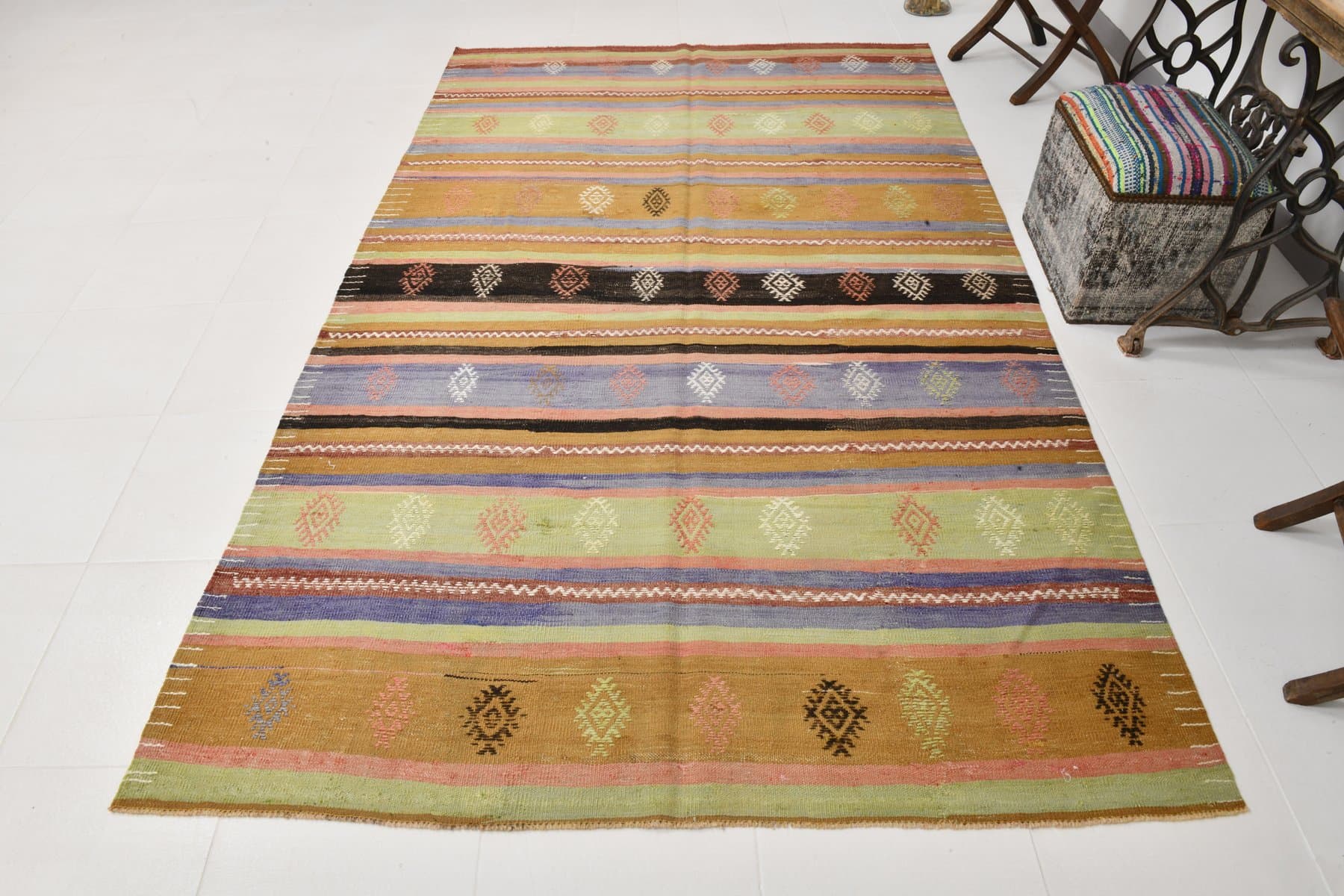 Kilim 172x281 cm, beżowy, zielony, wełna, Turcja, lata 70. - 212135