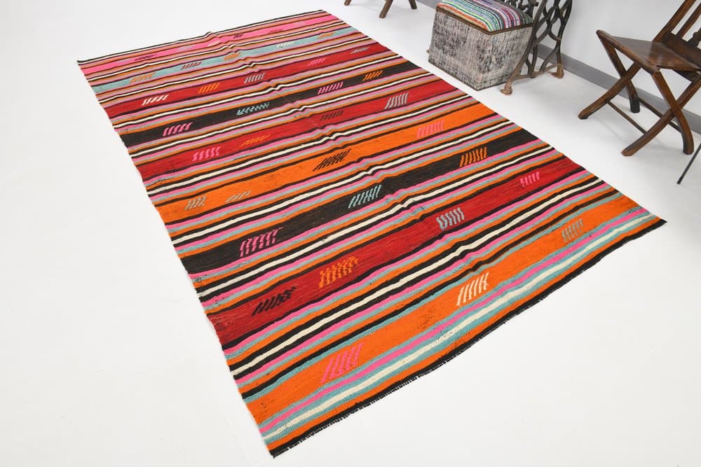 Kilim 179x283 cm, czerwony, różowy, wełna, lata 70. - 212703