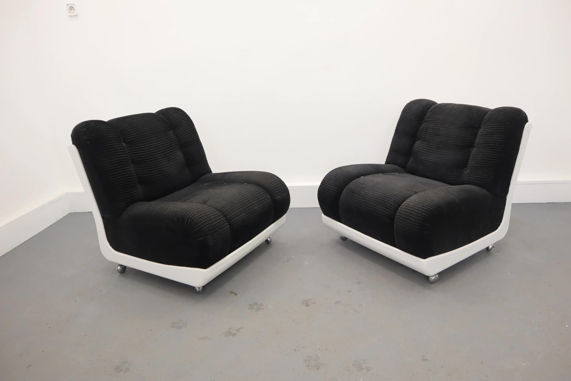 Pair of armchairs Space Age, black corduroy, white plastic, Italy, 1970s. - 15370