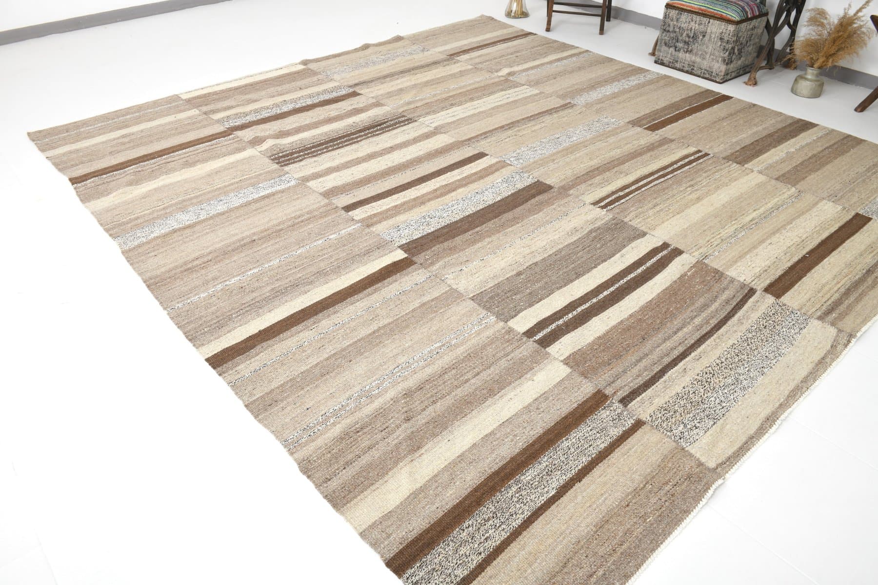 Kilim 330x305 cm, beżowy, brązowy, wełna, Turcja, lata 70. - 212954