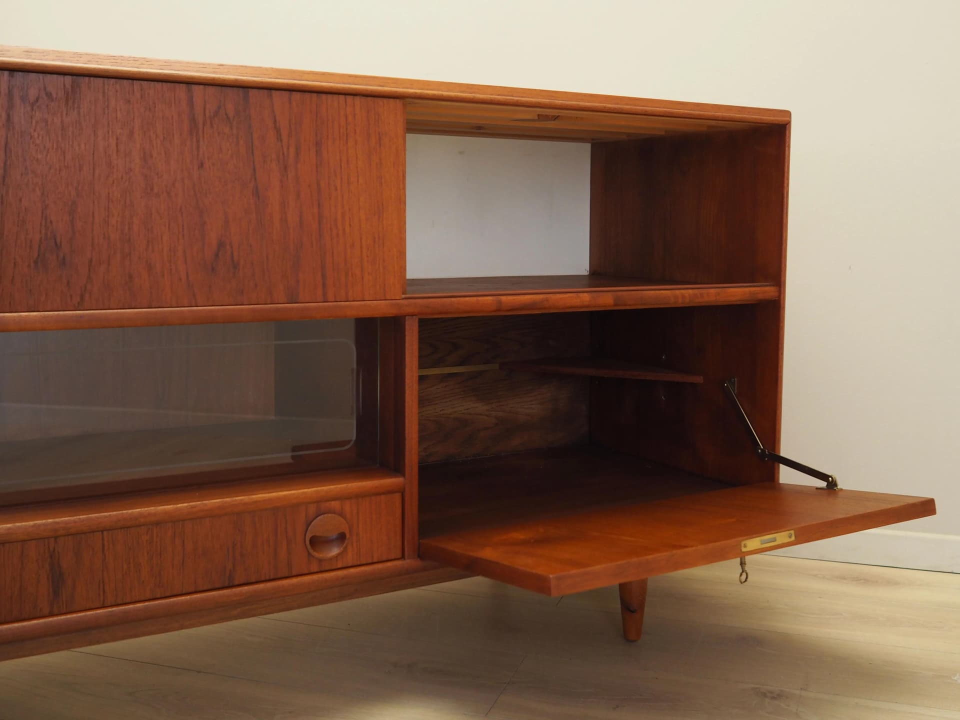 Sideboard, orange teak, Denmark, 1970s - 15551