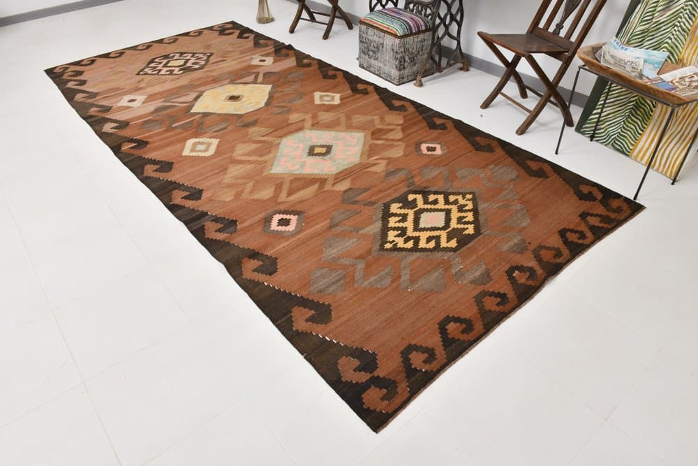 Kilim 174x398 cm, brązowy, różowy, wełna, lata 70. - 213272