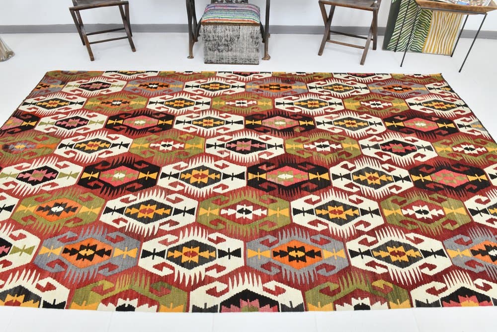 Rug 196x329 cm, red, green, wool, 1970s - 213517