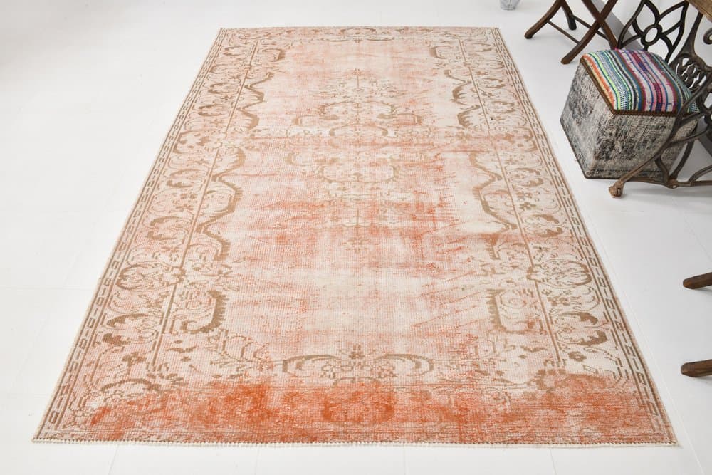 Rug 185x273 cm, pink, wool, Turkey, 1970s. - 213474