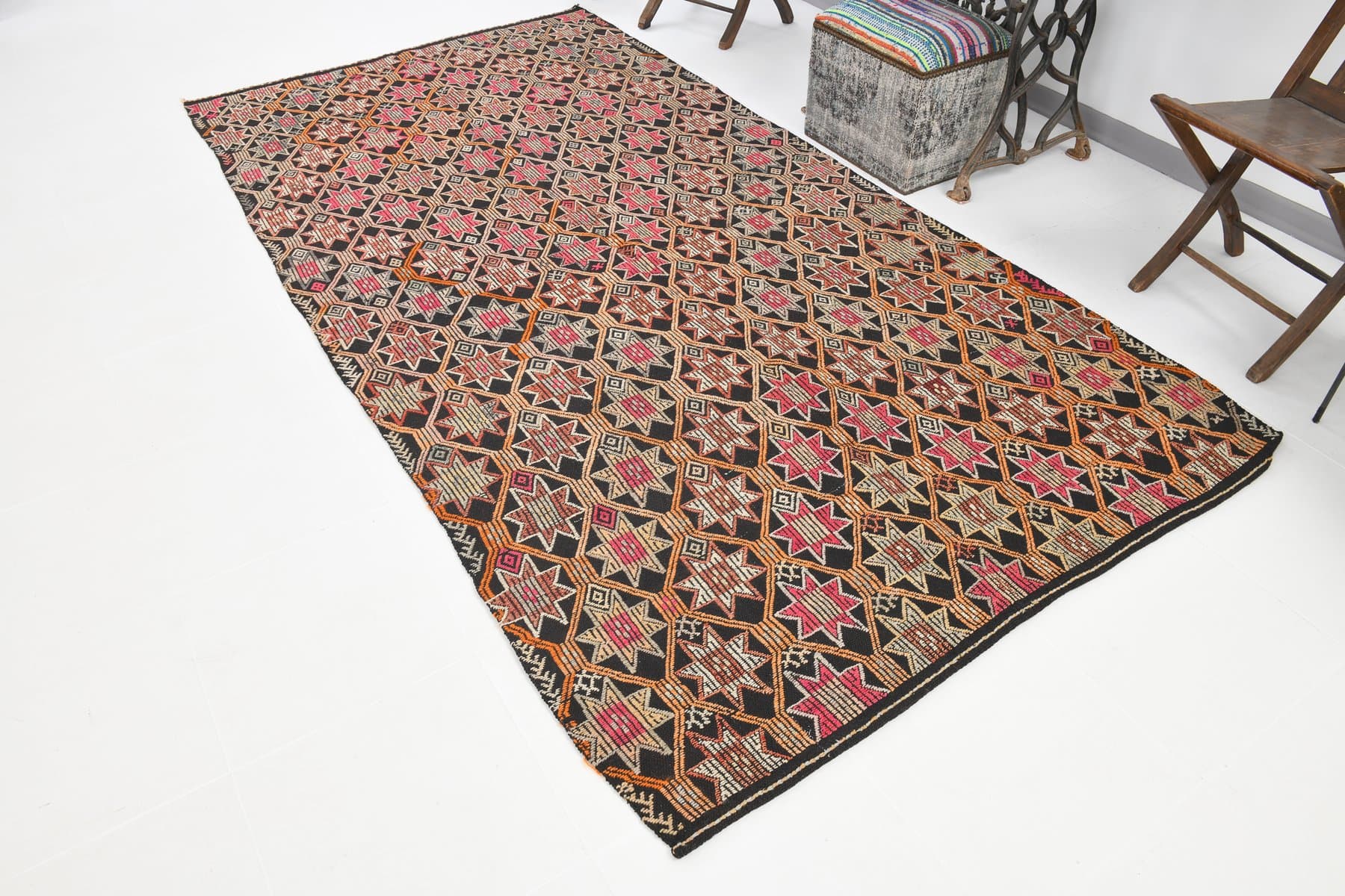 Kilim 155x303 cm, brown, wool, Turkey, 1960s. - 213999