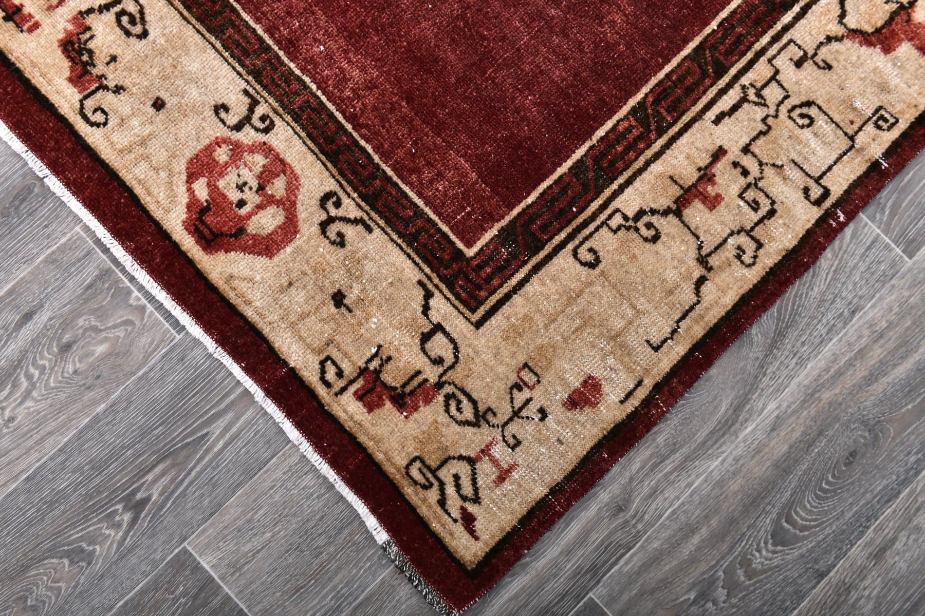 Rug 224x286 cm, red, wool, Turkey, 1970s. - 213934