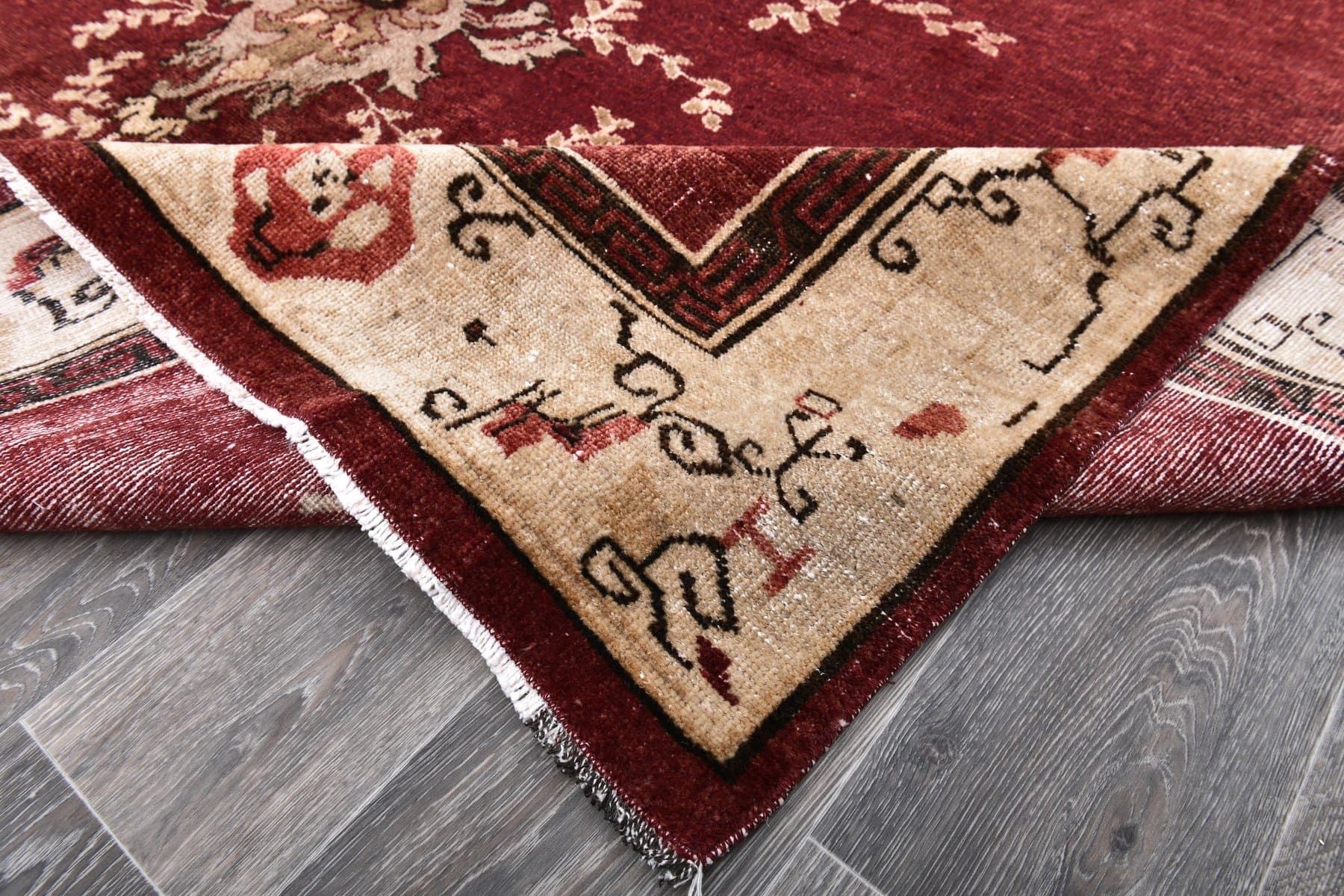 Rug 224x286 cm, red, wool, Turkey, 1970s. - 213927