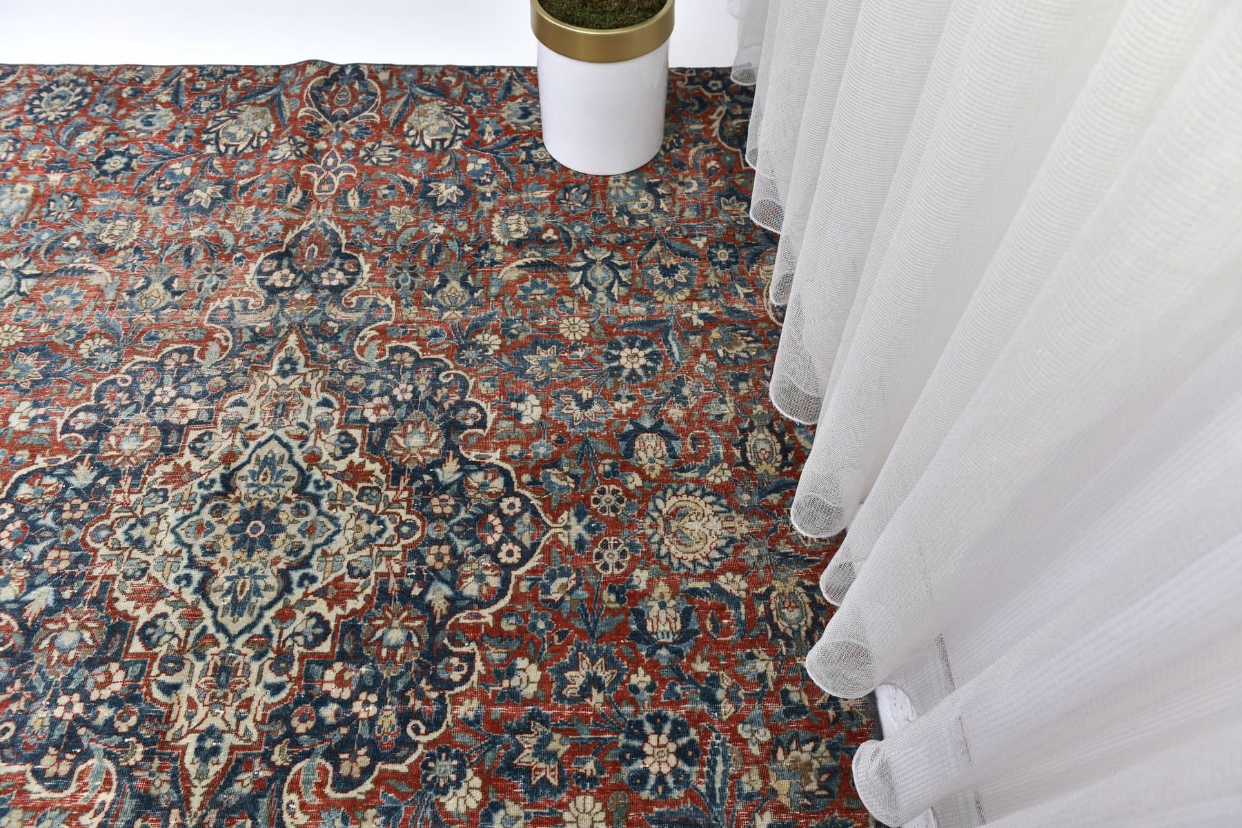 Rug 178x256 cm, red, wool, Turkey, 1970s. - 213853