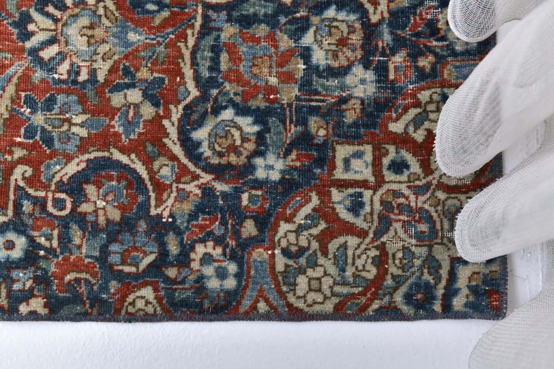 Rug 178x256 cm, red, wool, Turkey, 1970s. - 213857