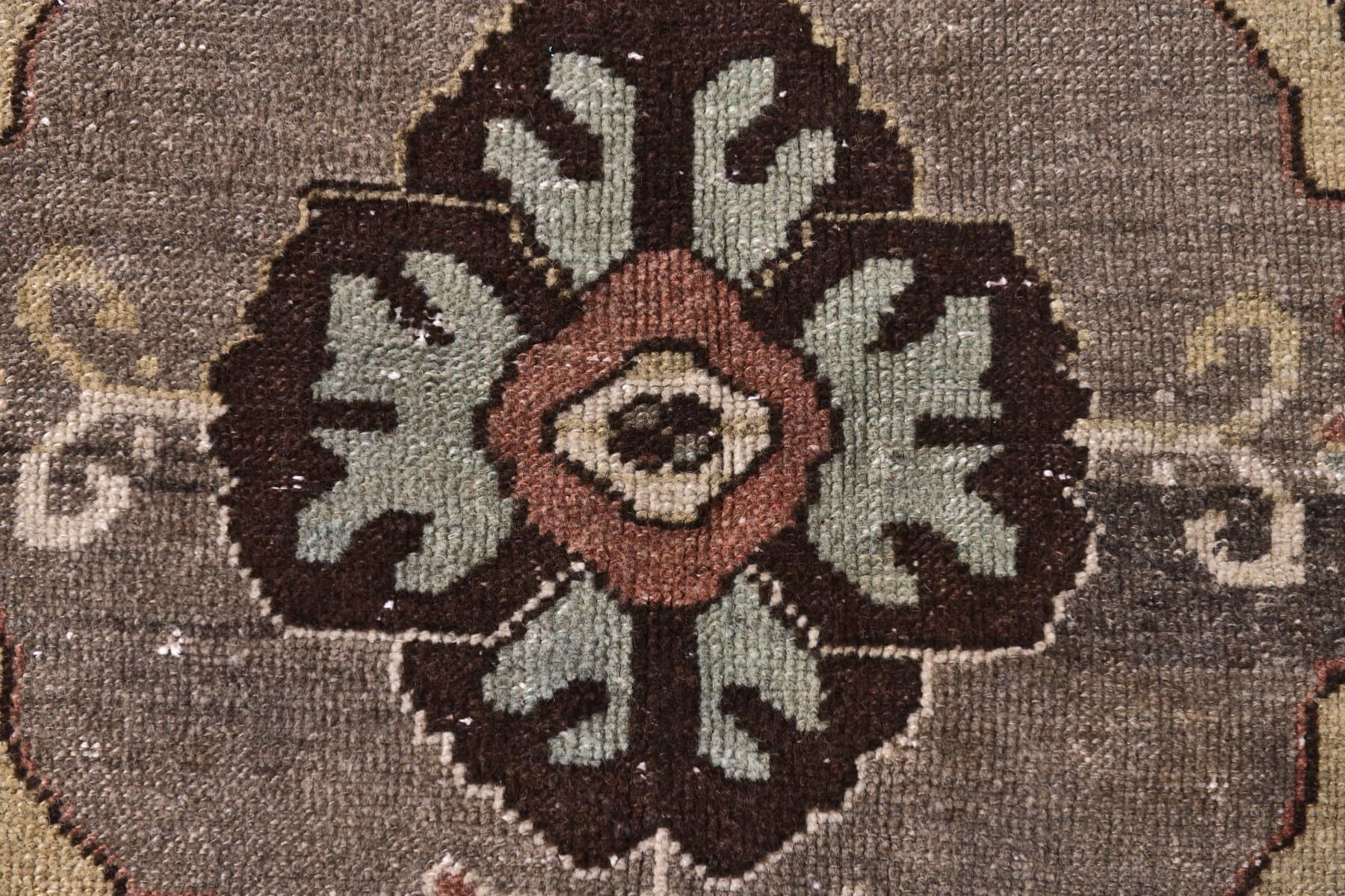Rug 160x298 cm, red, beige, wool, Turkey, 1970s. - 213842
