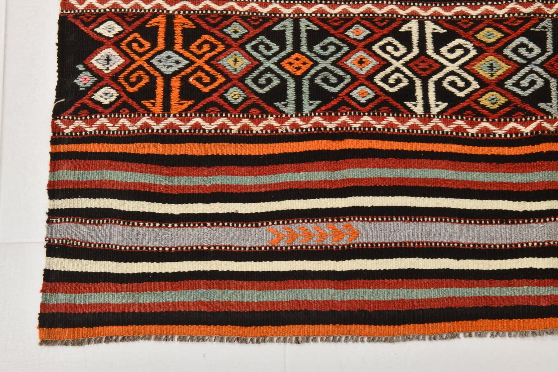 Kilim 146x263 cm, black, orange, wool, Turkey, 1960s - 213819