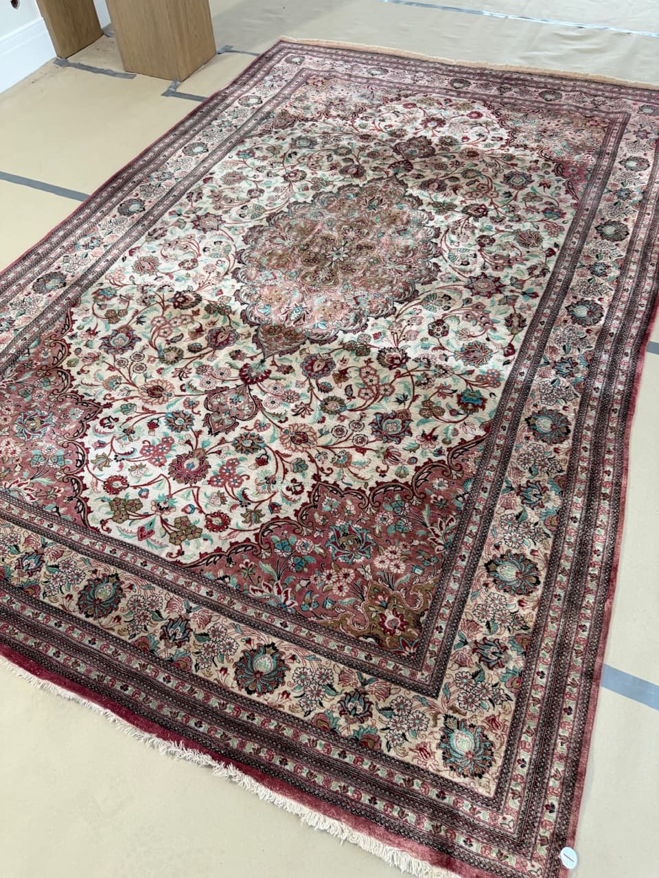 Dywan Ghoum, 320x205 cm, jedwab multikolor, Iran - 213656