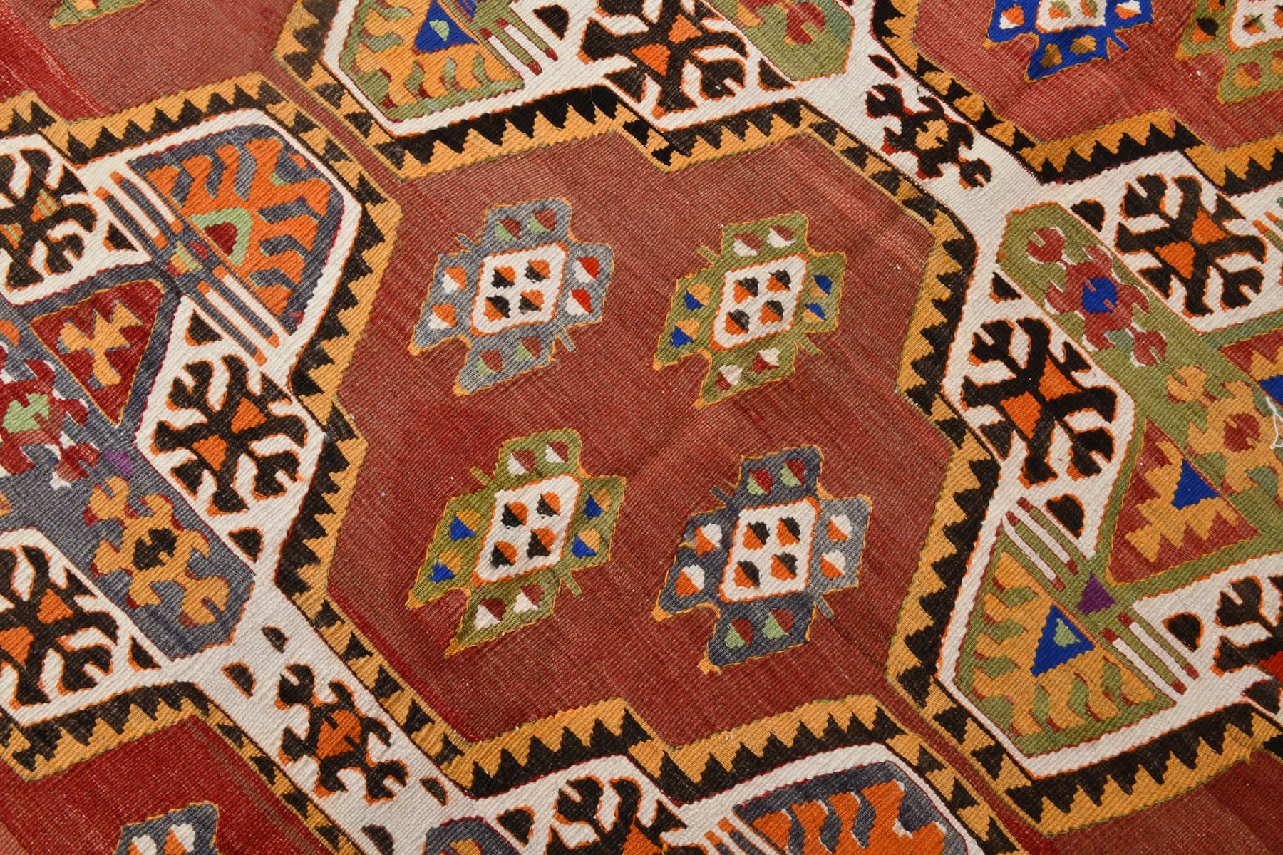 Kilim Rug 178x319 cm, red, beige, wool, Turkey, 1960s - 213662