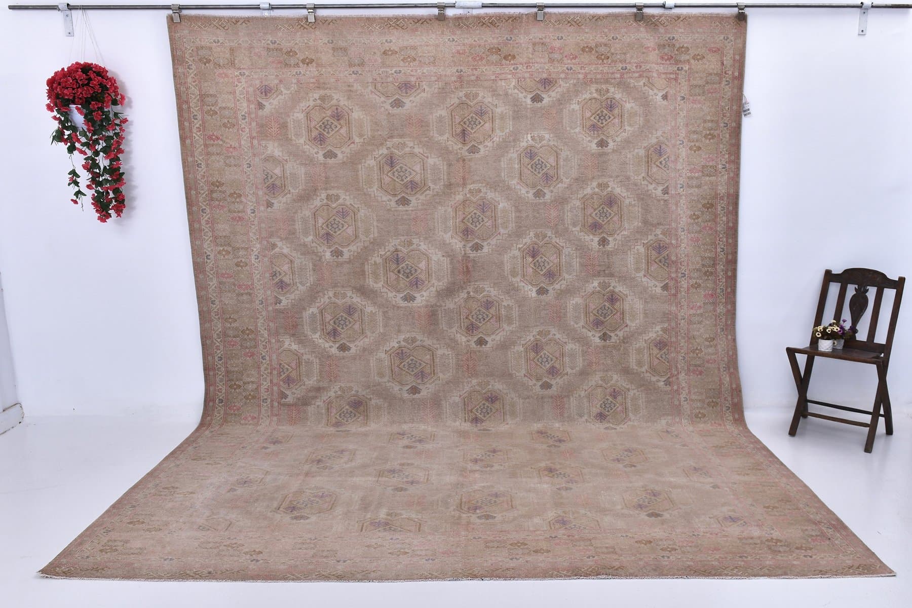 Rug 378x299 cm, beige, wool, 1960s - 214305