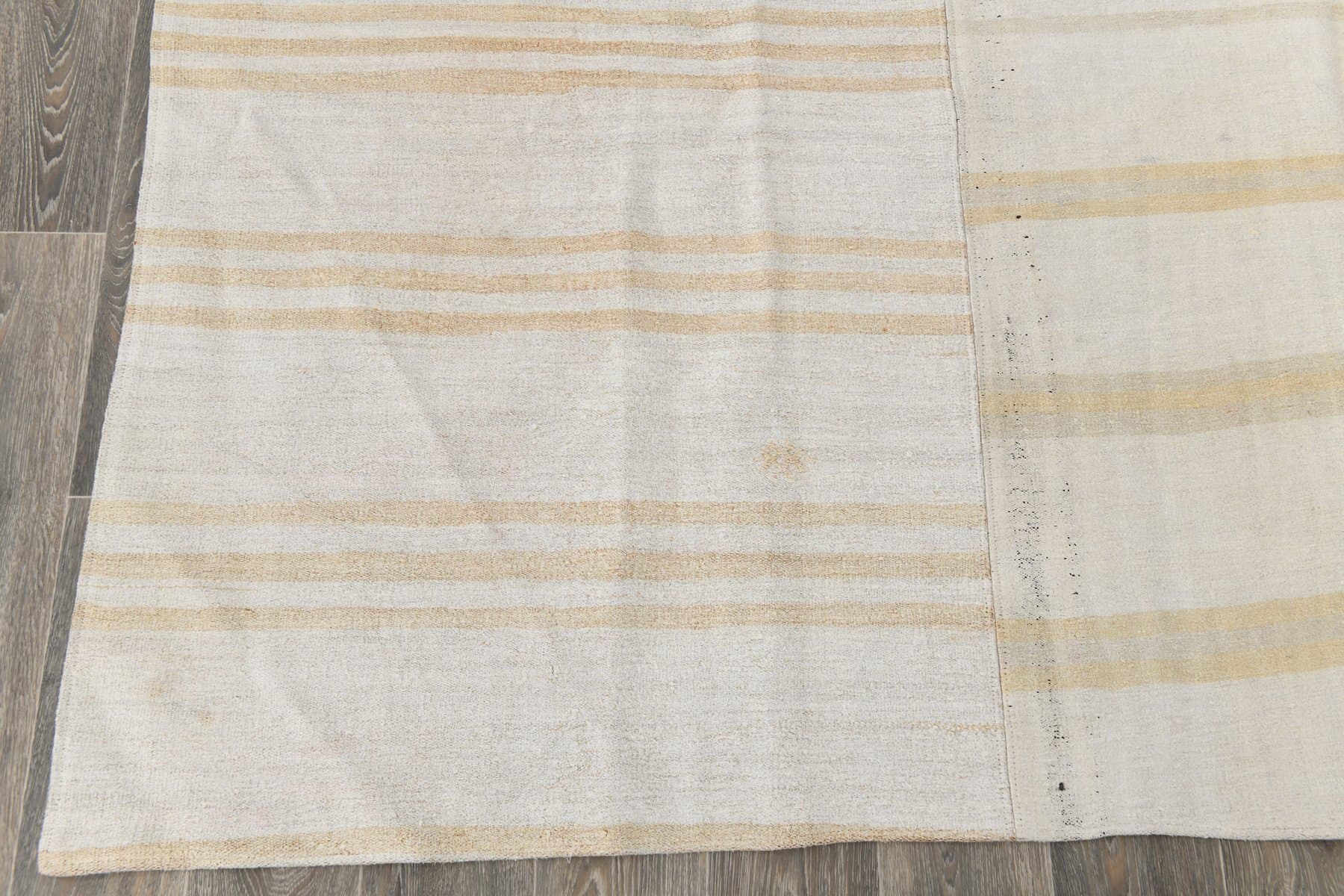 Kilim 287x370 cm, ivory, hemp, 1980s - 214278