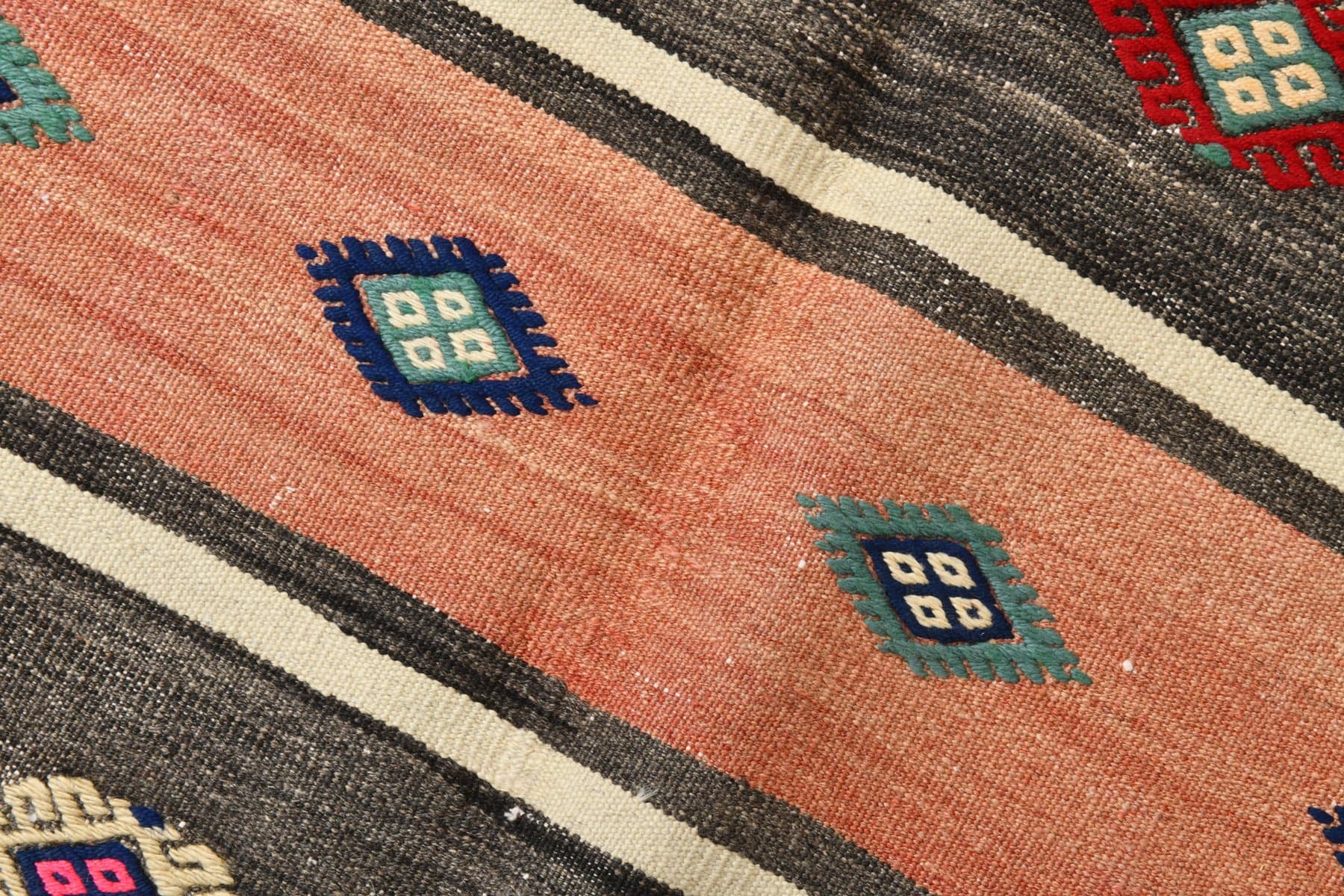 Kilim 163x240 cm, brzoskwiniowy, brązowy, wełna, lata 70. - 214600