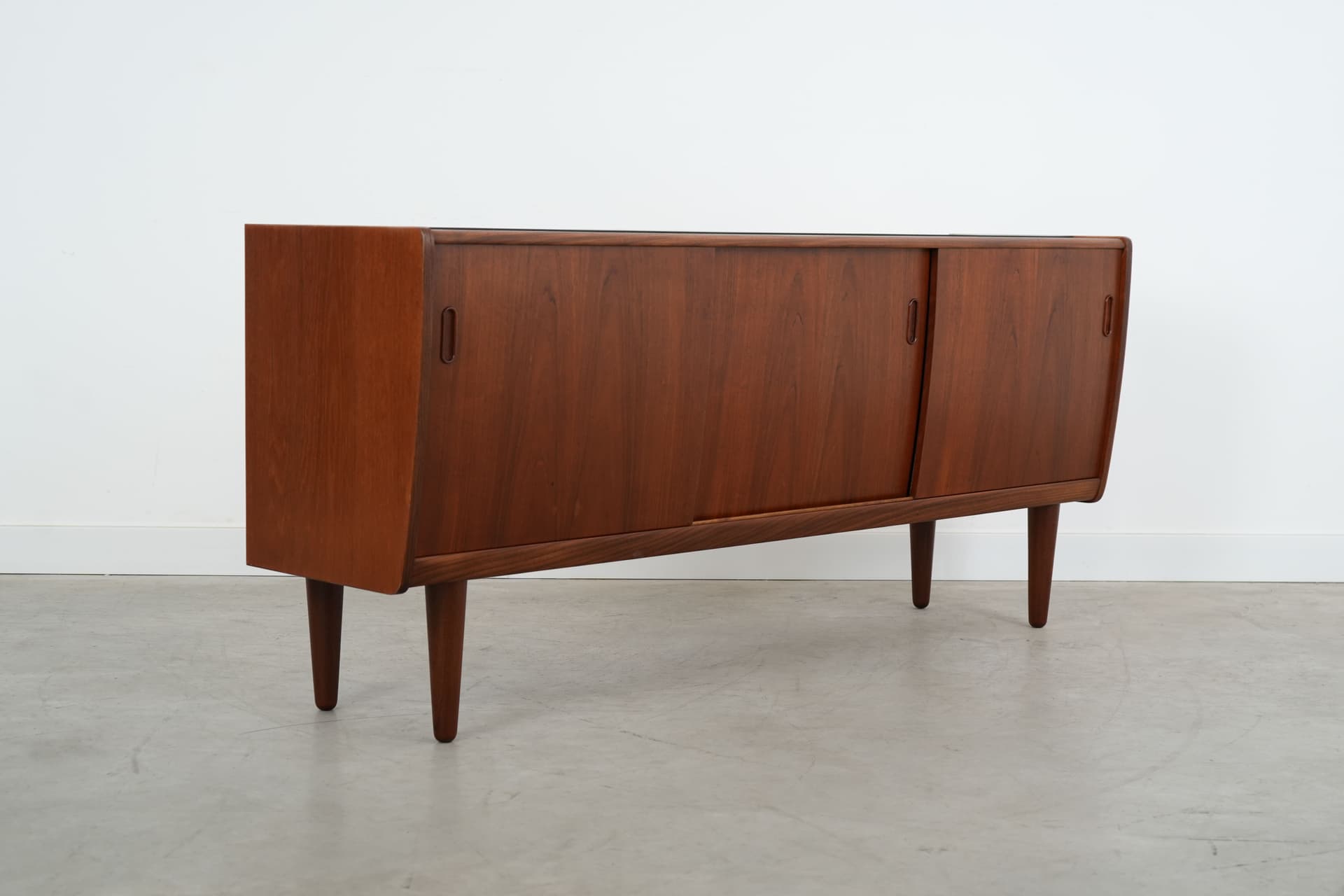 Sideboard, teak brązowy, Dania, lata 70. - 77162