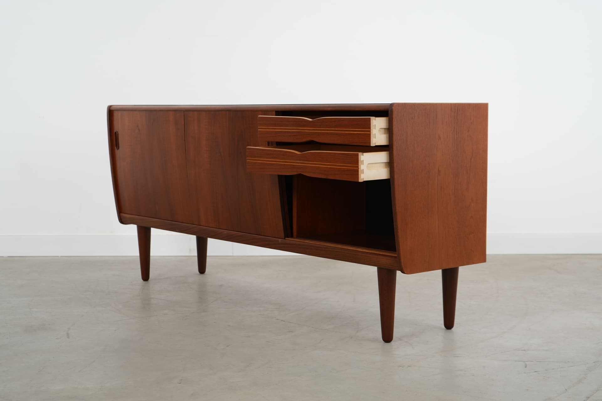 Sideboard, teak brązowy, Dania, lata 70. - 77161