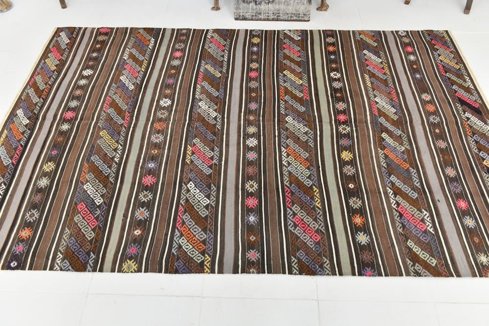 Kilim 238x155 cm, brązowy, beżowy, wełna, Turcja, lata 70. - 215069