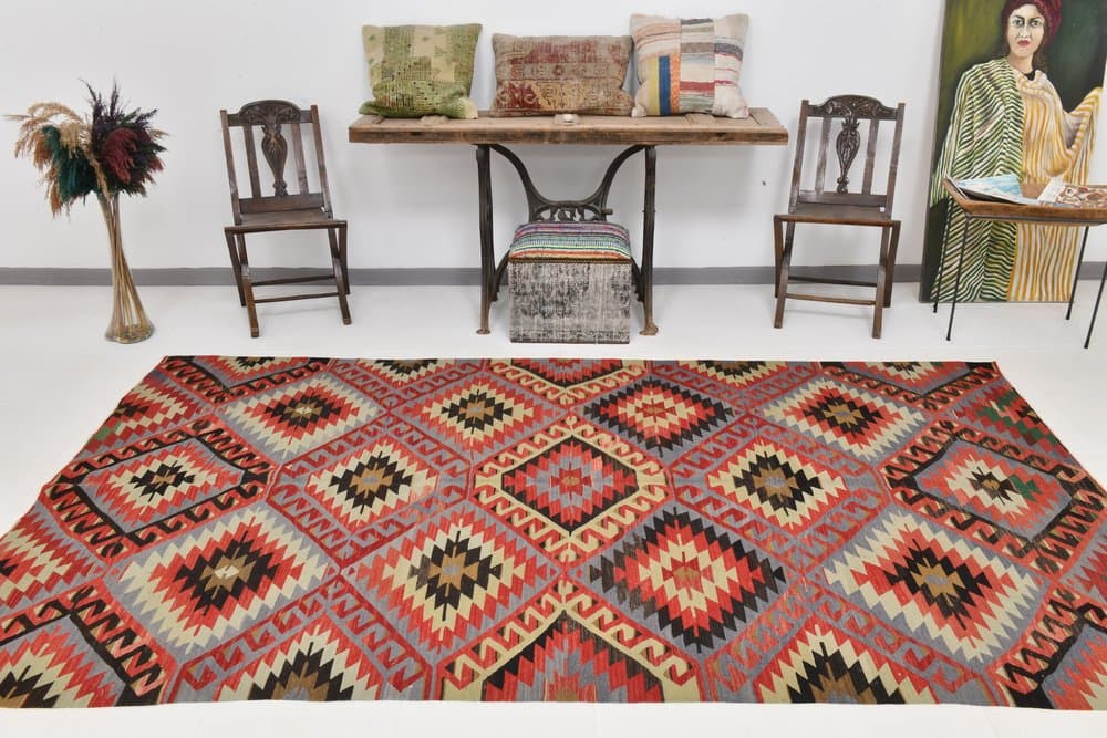 Kilim 306x174 cm, red, beige, wool, 1970s - 215056
