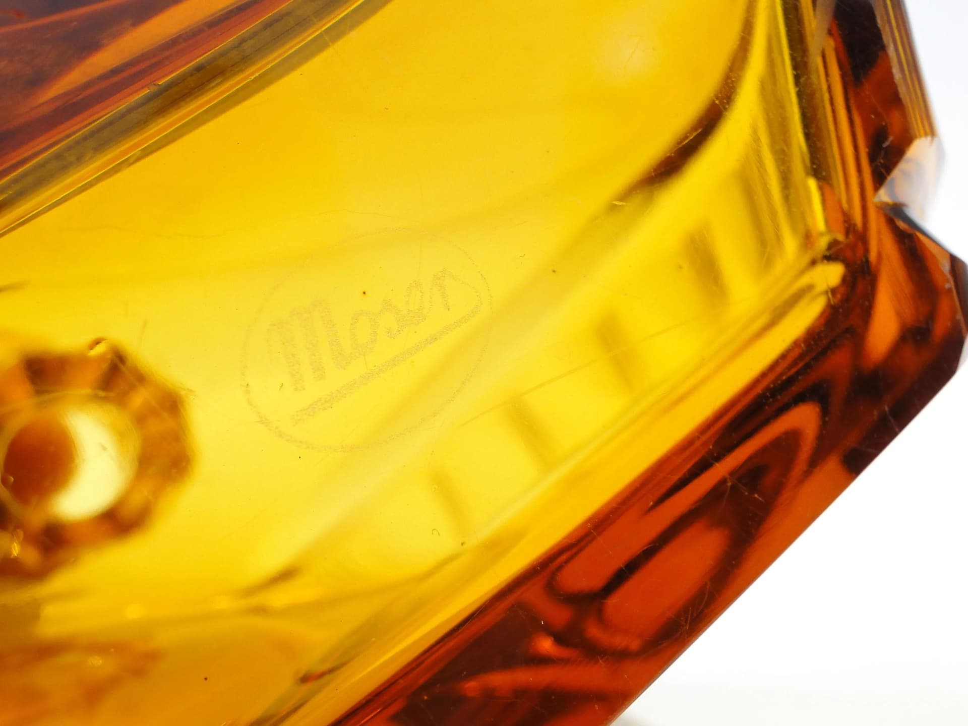 Karafka asymetryczna, kryształ żółty, Moser, Czechy, lata 60. - 15612