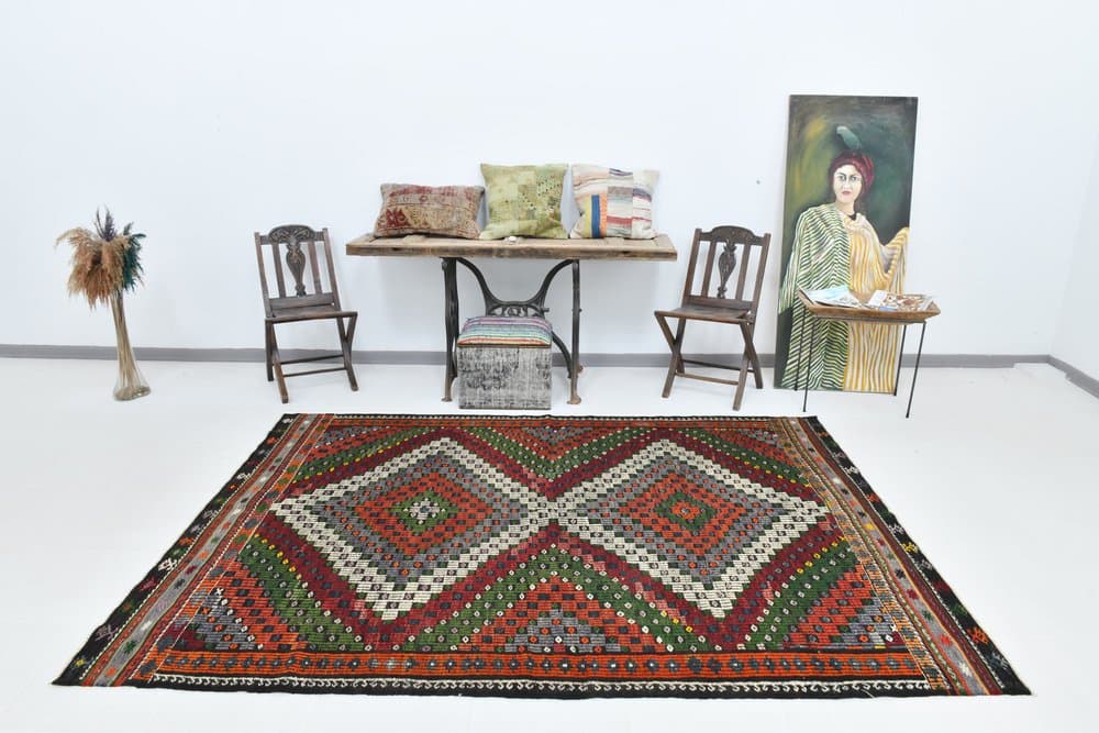 Kilim 186x265 cm, green, red, wool, 1970s - 215538