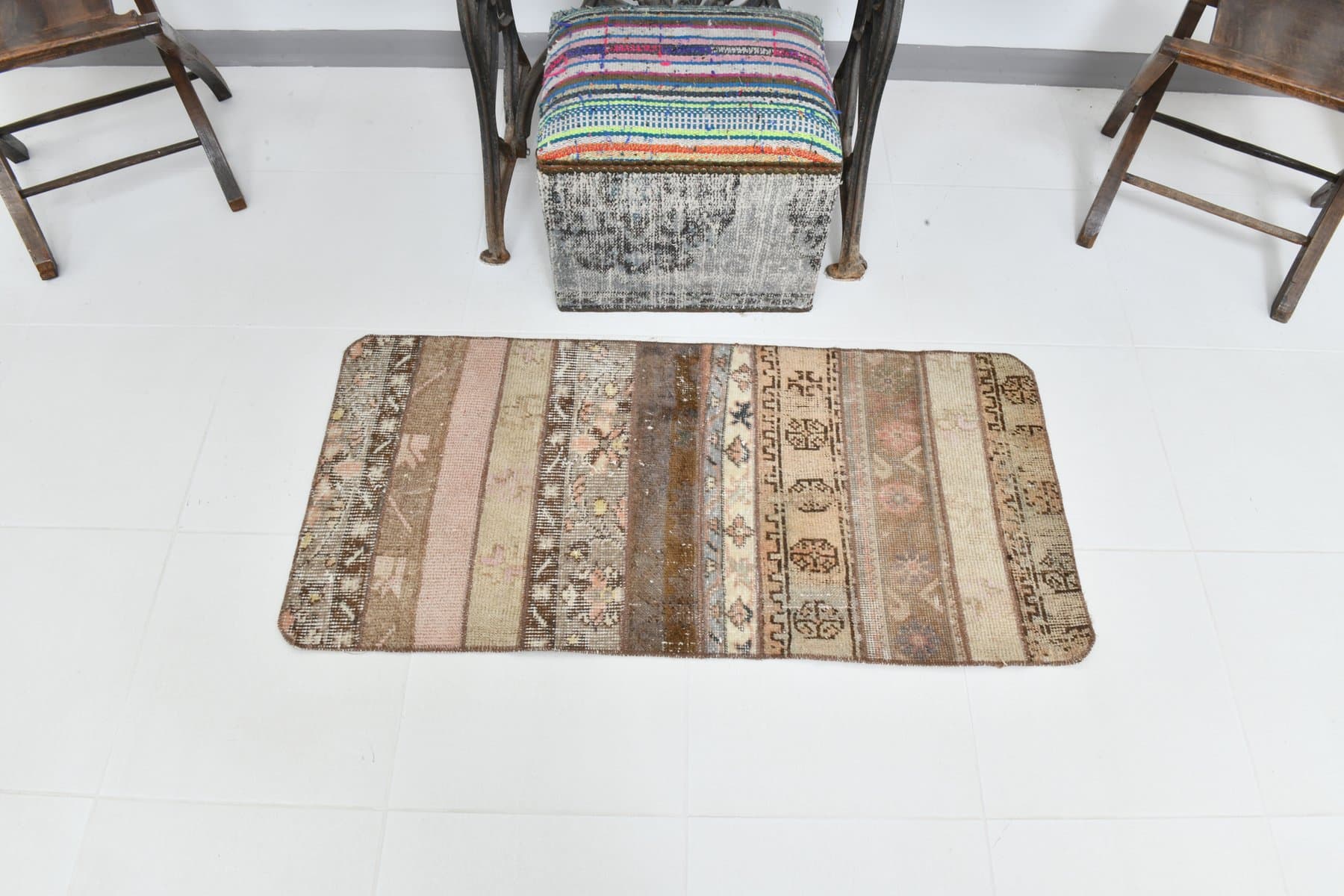 Runner 122x57 cm, beige, pink, wool, 1960s - 215425