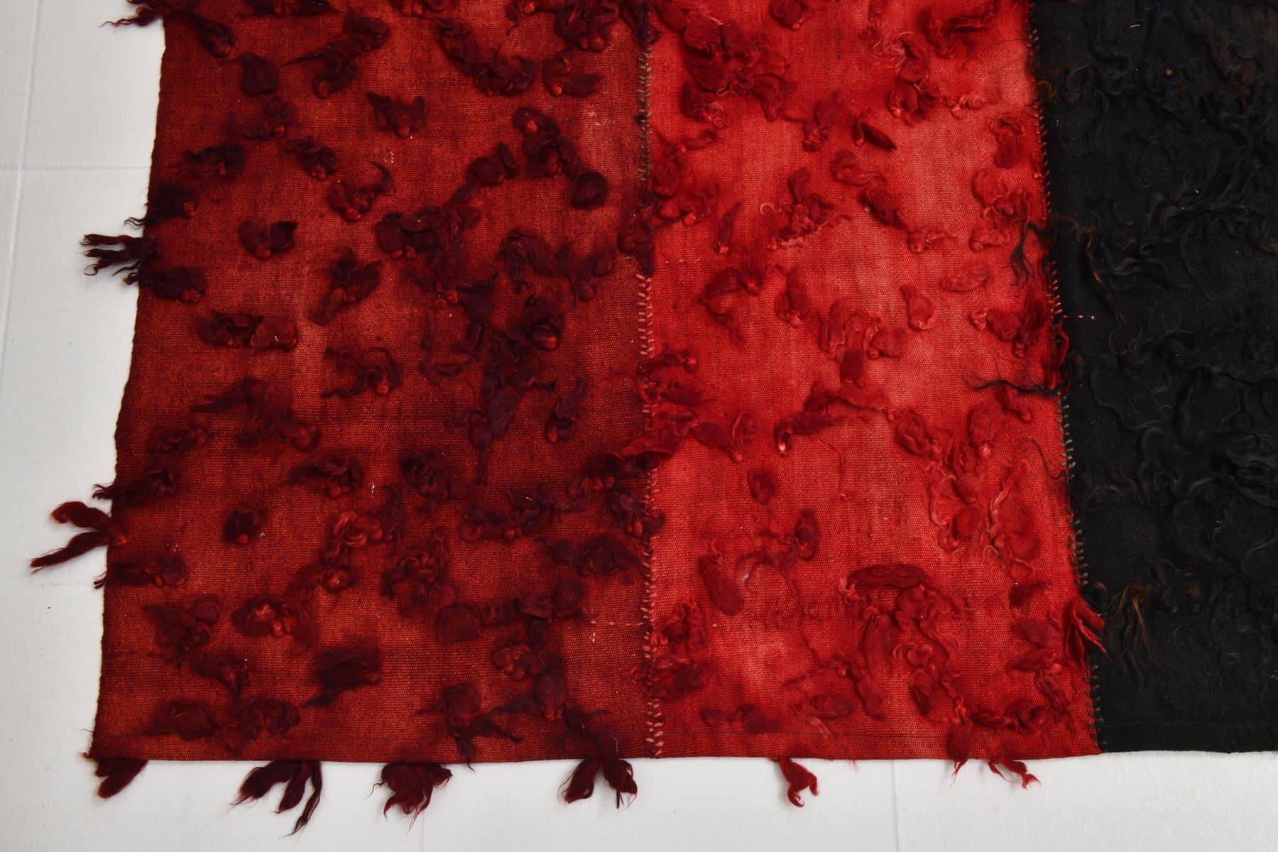 Kilim 169x247 cm, black, red, wool, Turkey, 1960s. - 215313