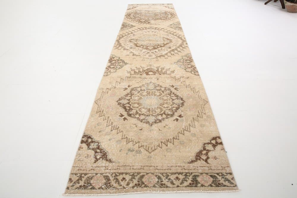 Runner Rug 379x90 cm, beige, wool, Turkey, 1960s. - 219281