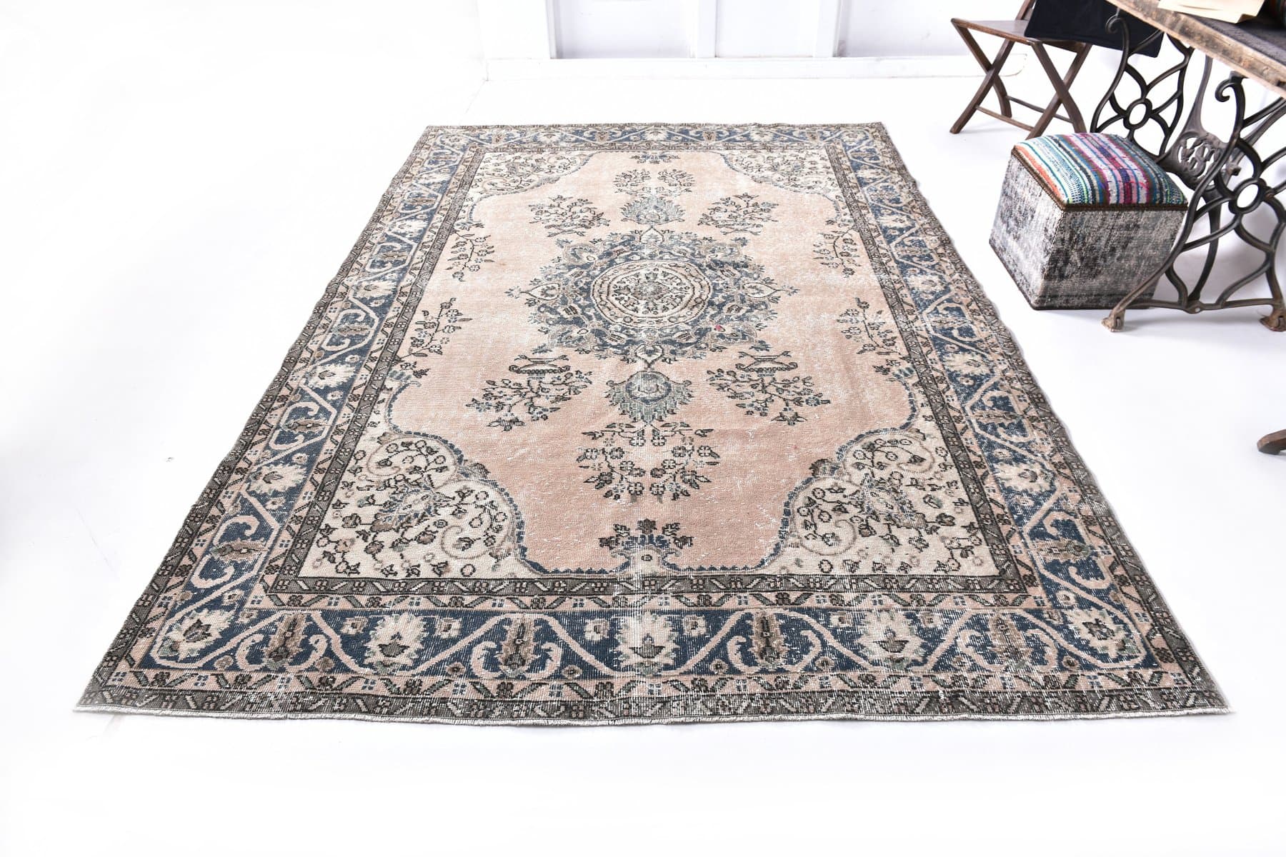 Rug 211x311 cm, beige, wool, Turkey, 1960s. - 219021