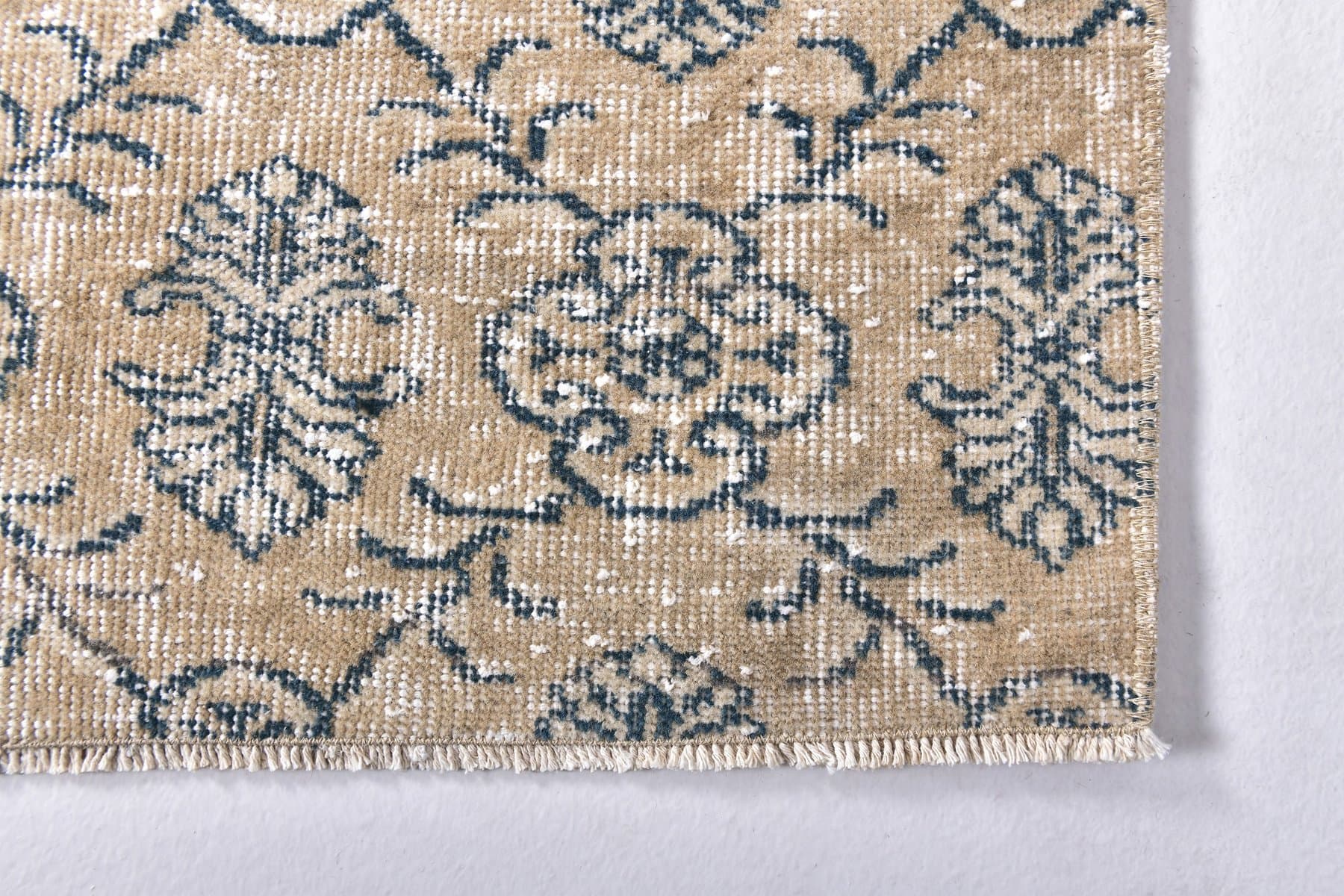 Rug 296x215 cm, beige, wool, Turkey, 1960s. - 219014