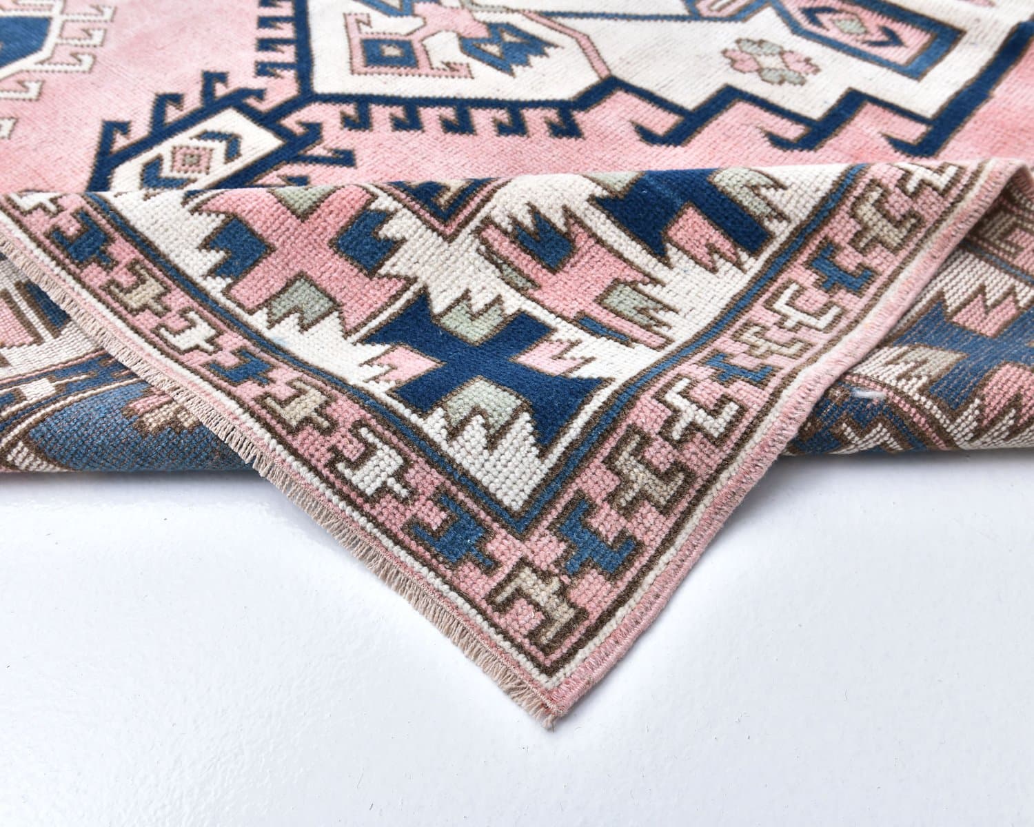 Rug 252x183 cm, blue, red, wool, Turkey, 1970s. - 218906