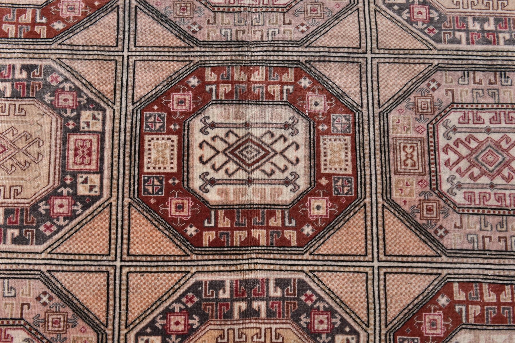 Rug 193x285 cm, brown, wool, Turkey, 1970s. - 218818