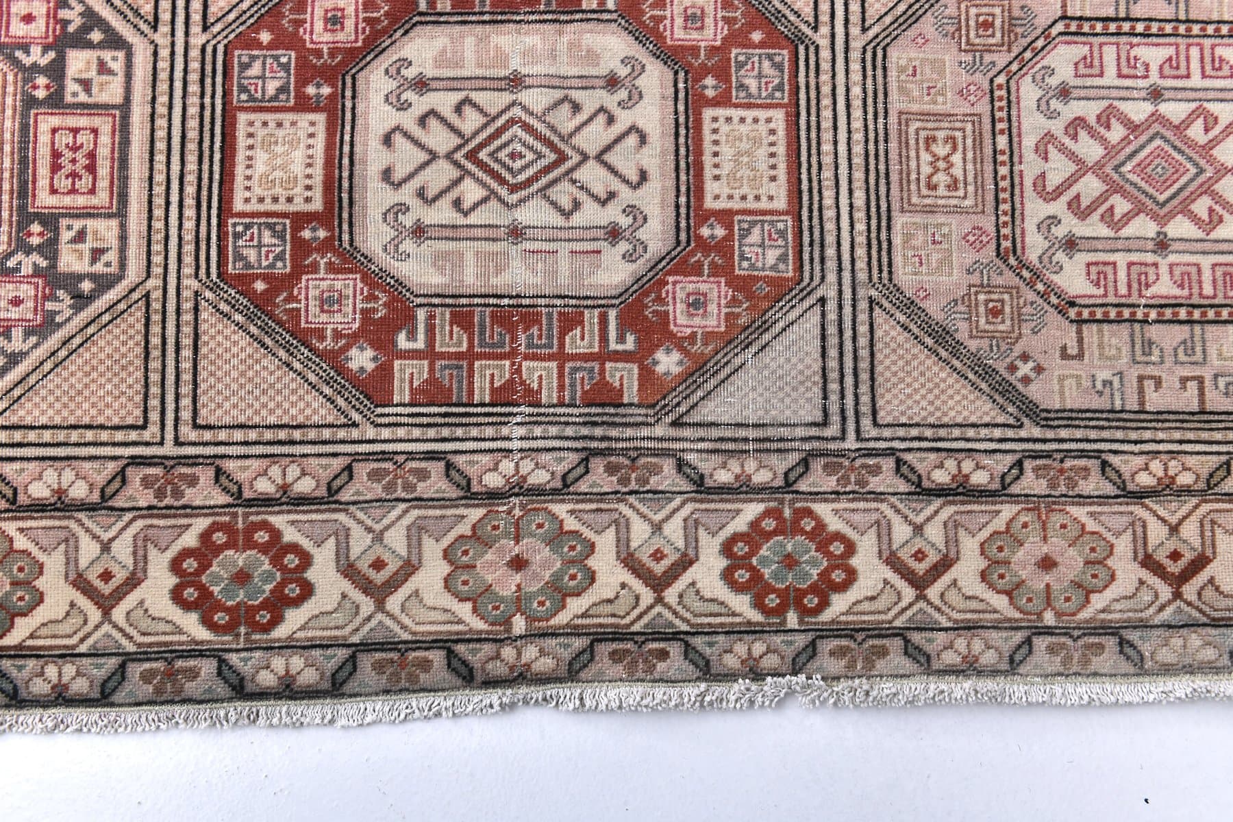 Rug 193x285 cm, brown, wool, Turkey, 1970s. - 218821