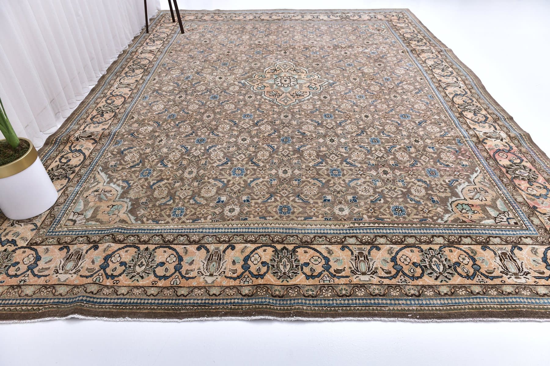 Dywan 389x296 cm, beżowy, brązowy, wełna, Turcja, lata 60. - 218641