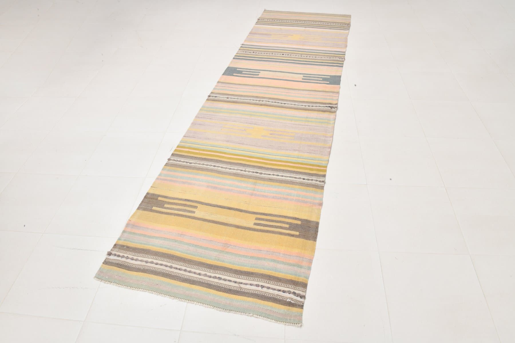 Kilim 314x92 cm, żółty, różowy, wełna, Turcja, lata 60. - 218583