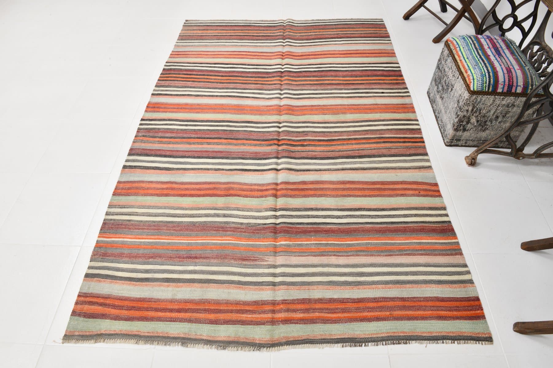 Kilim Rug 236x153 cm, orange, green, wool, Turkey, 1960s. - 218480