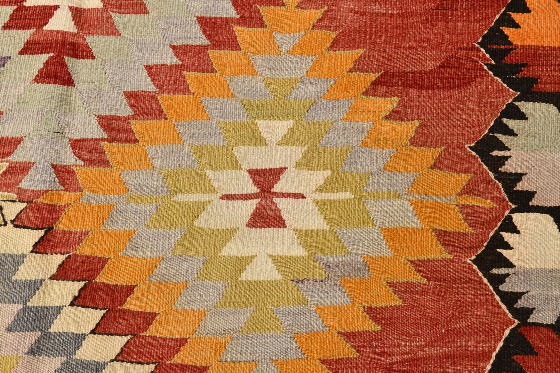 Kilim Rug 164x274 cm, red, wool, Turkey, 1970s - 218415