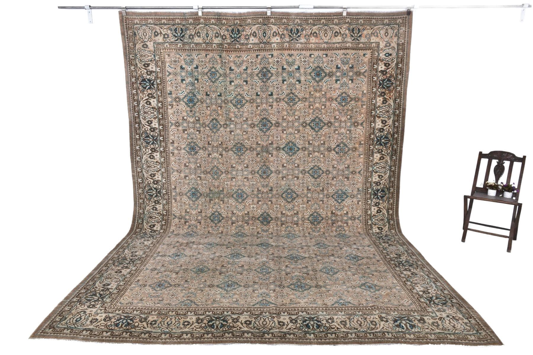 Rug 382x278 cm, beige, green, wool, 1960s - 218350