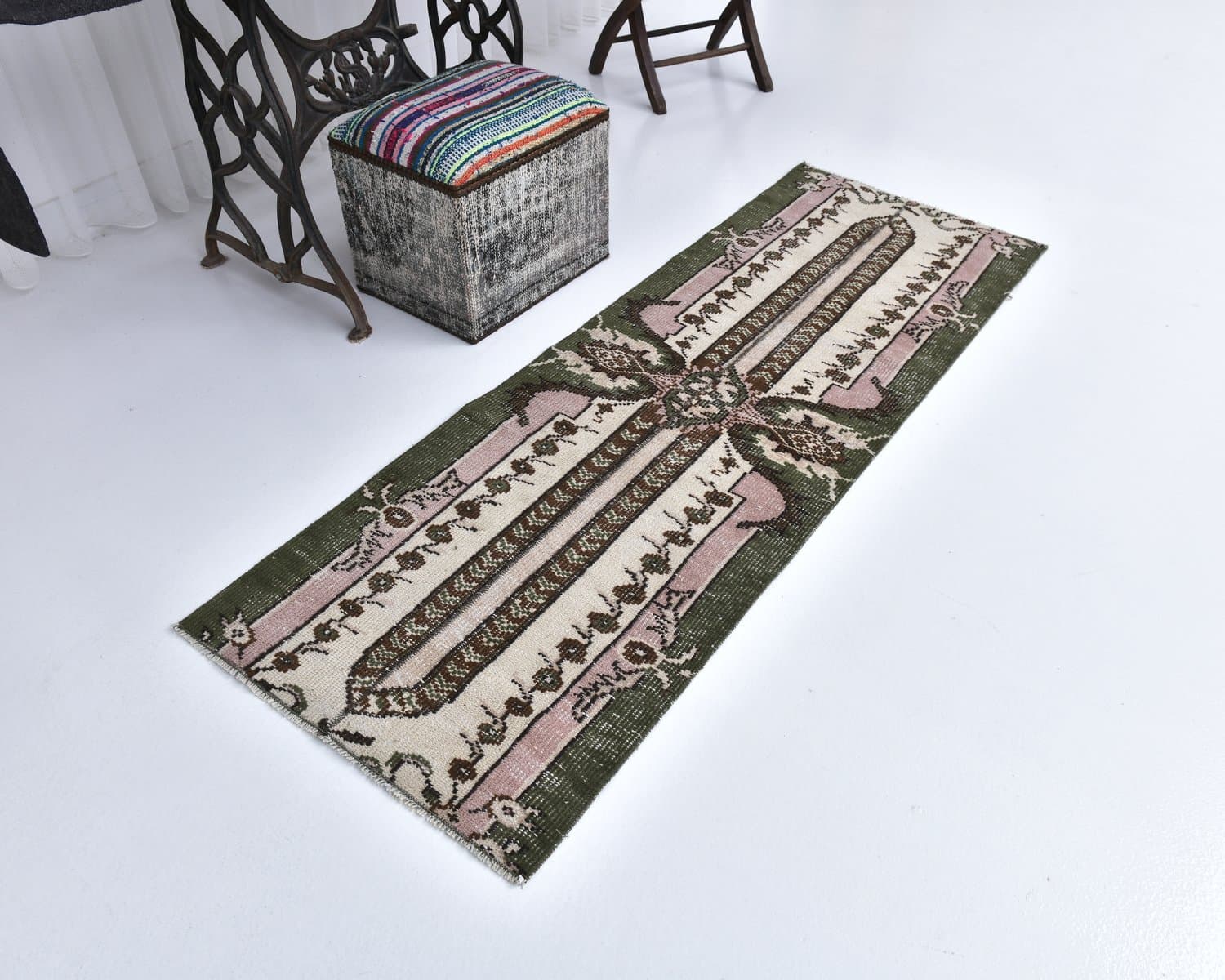 Chodnik 198x68 cm, zielony, różowy, wełna, lata 70. - 218176