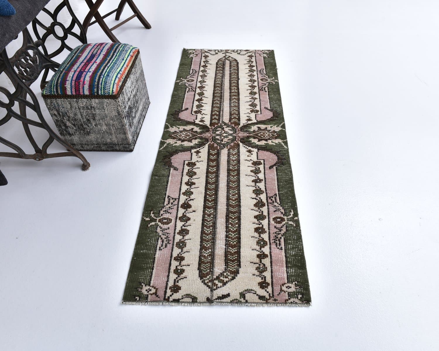 Chodnik 198x68 cm, zielony, różowy, wełna, lata 70. - 218175