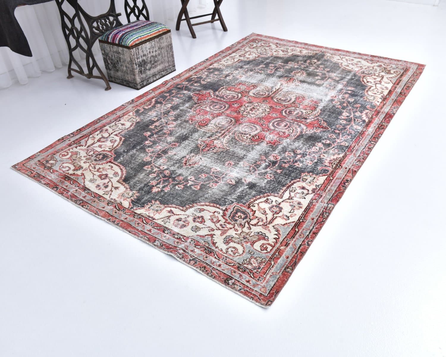 Dywan 173x279 cm, czerwony, wełna, Turcja, lata 70. - 218069