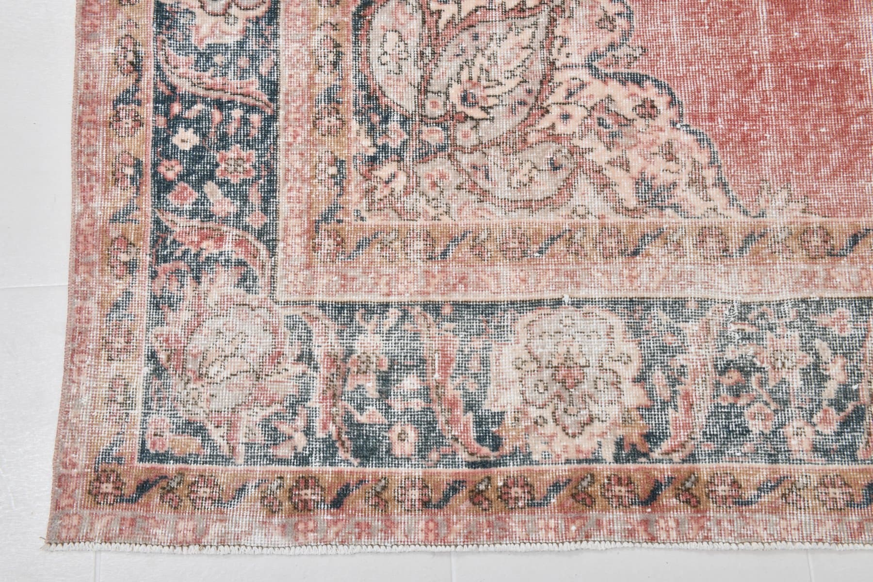 Dywan 227x366 cm, czerwony, beżowy, wełna, lata 70. - 217692