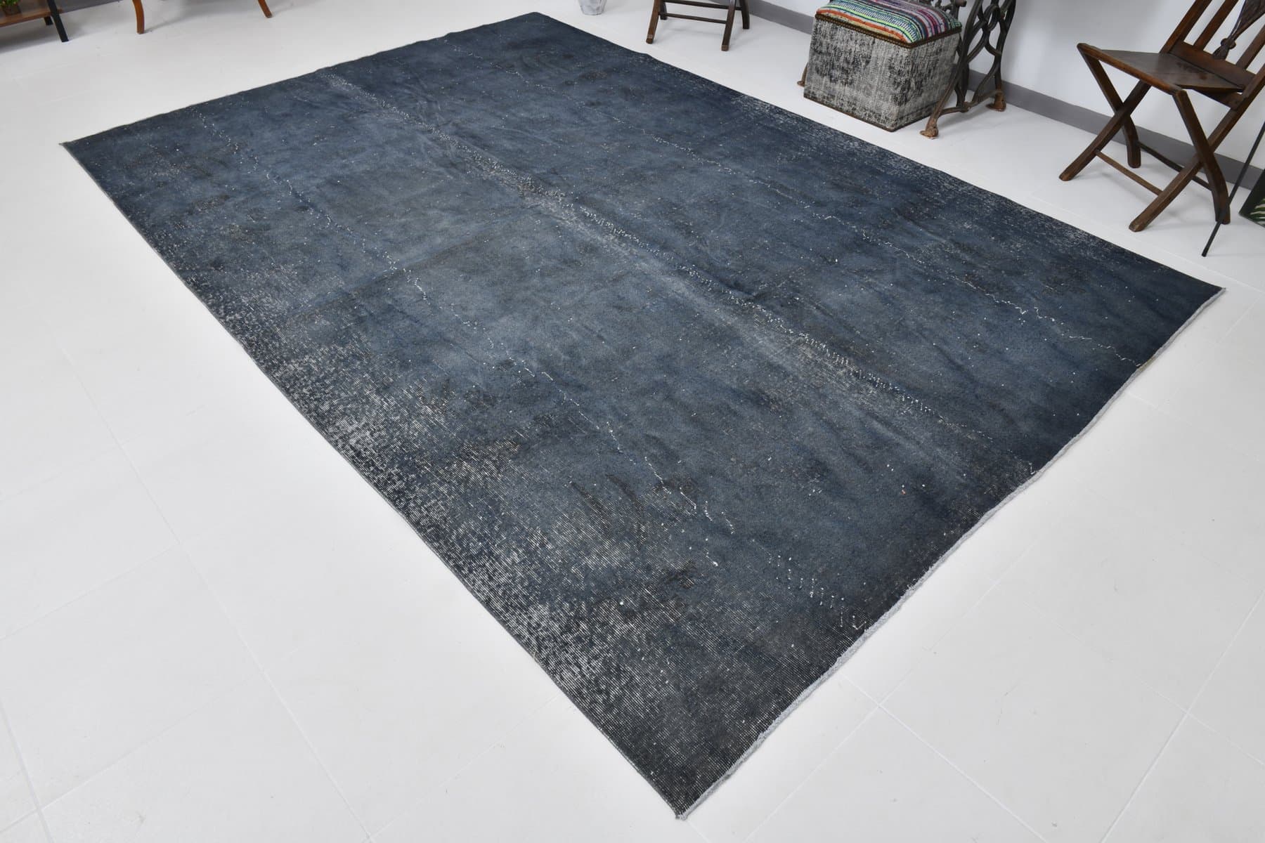 Dywan 344x233 cm, granatowy, wełna, lata 60. - 217654