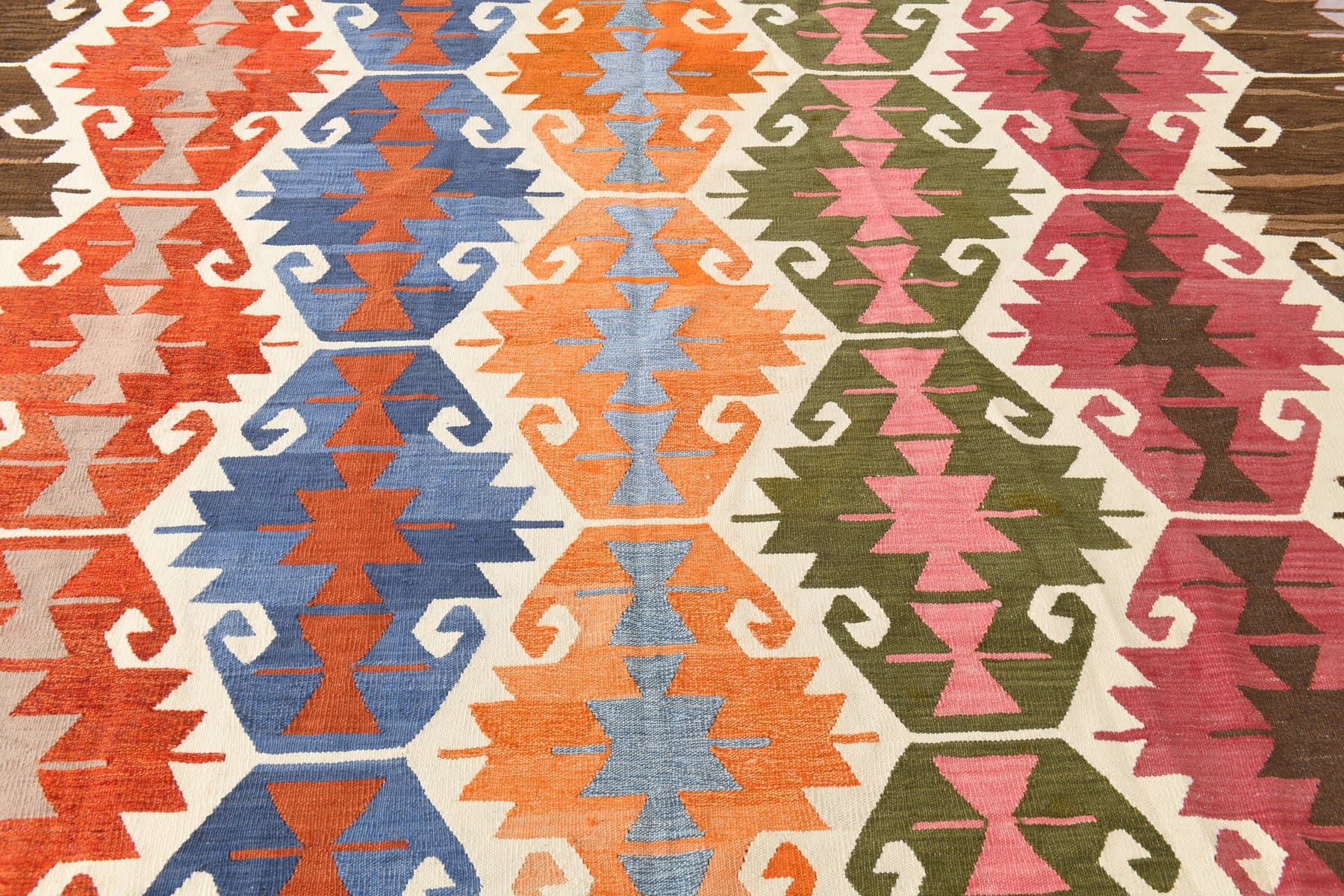 Kilim 368x253 cm, czerwony, zielony, wełna, Turcja, lata 60. - 217363