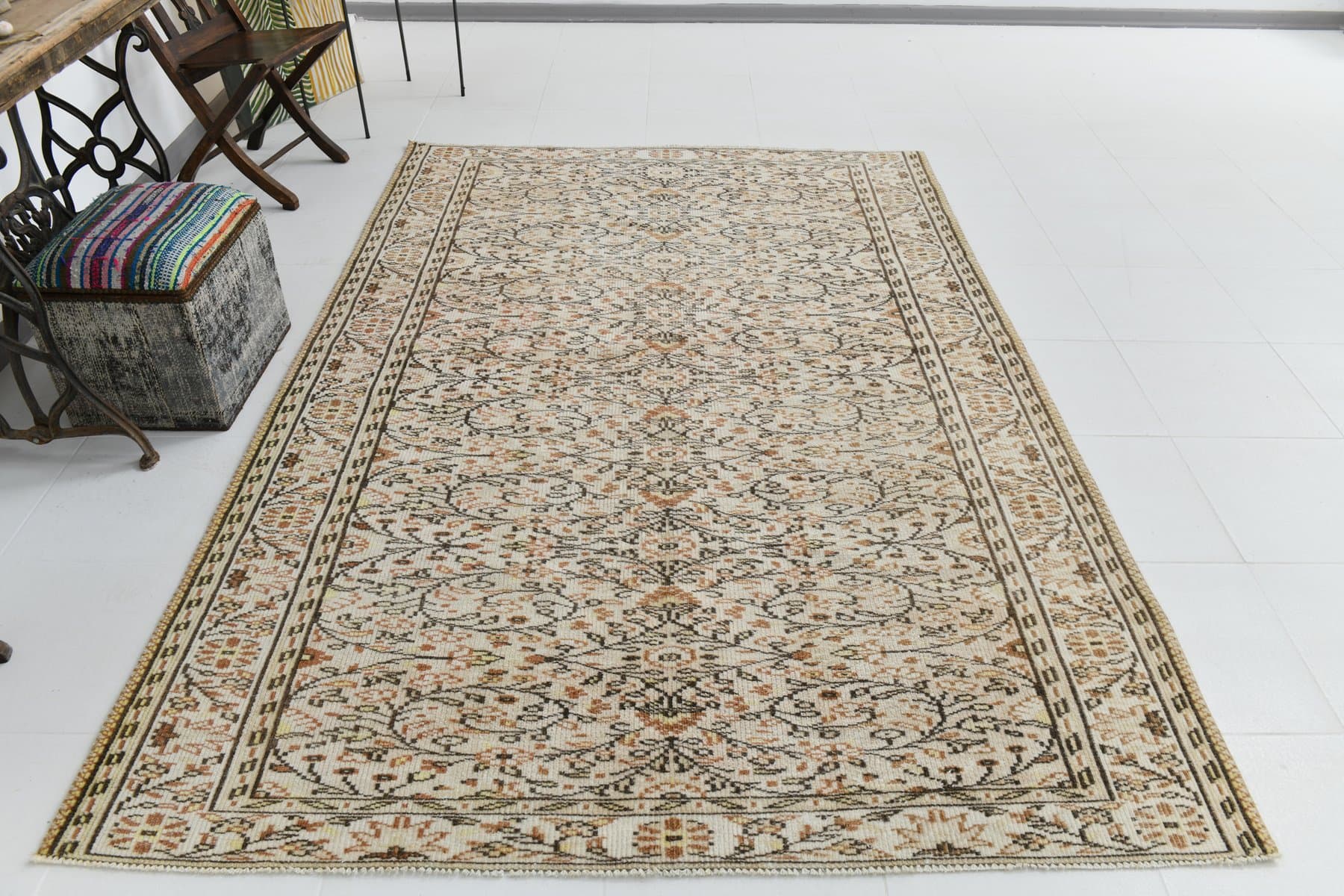 Rug 182x268 cm, beige, wool, 1970s - 217247
