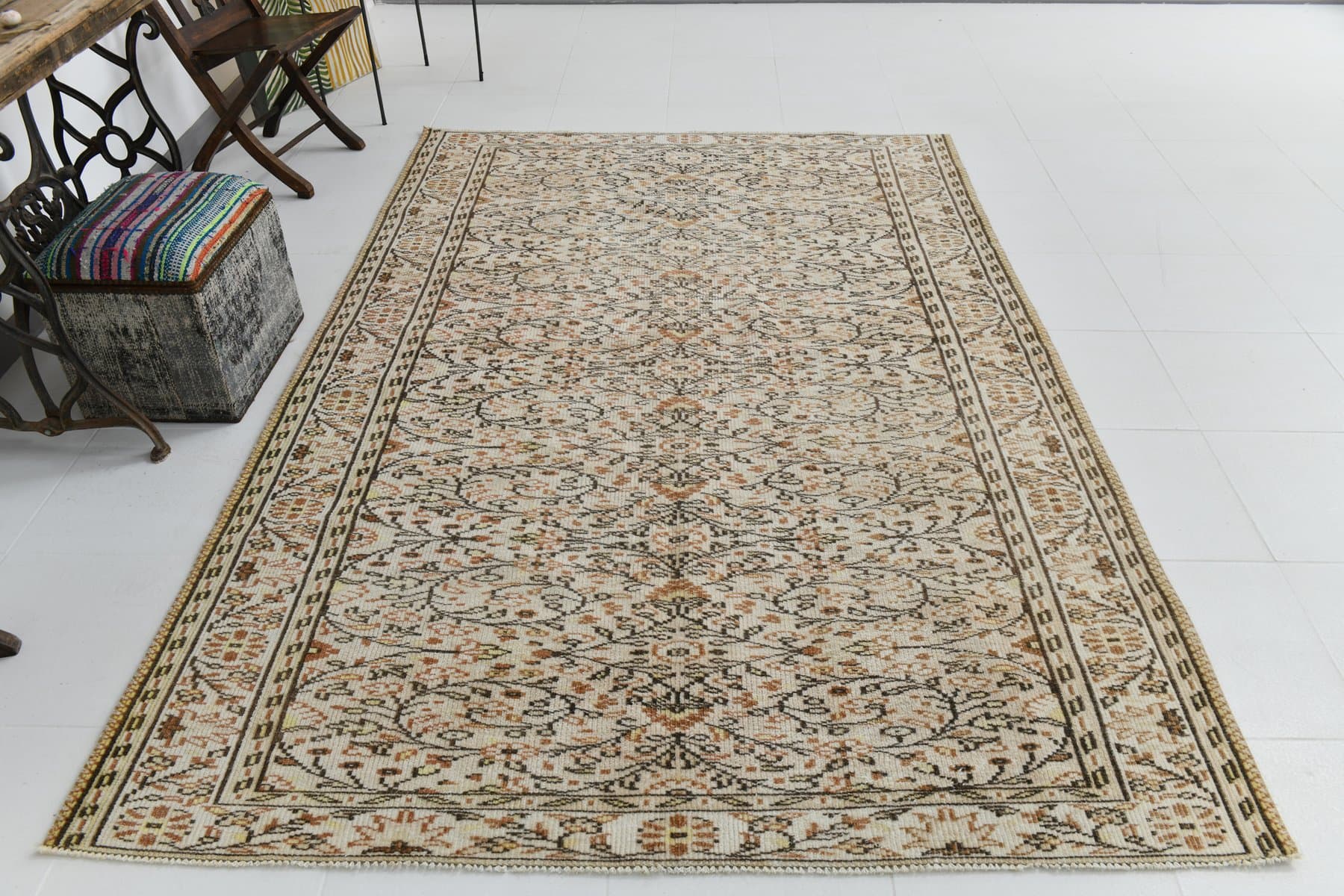 Rug 182x268 cm, beige, wool, 1970s - 217245