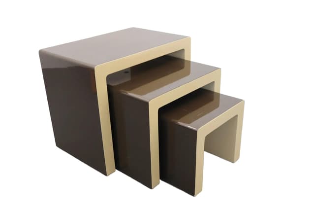 Komplet trzech stolików kawowych, brązowy, beżowy, plastik, proj. Ch. Koban, Niemcy, lata 70. - WYMIARY