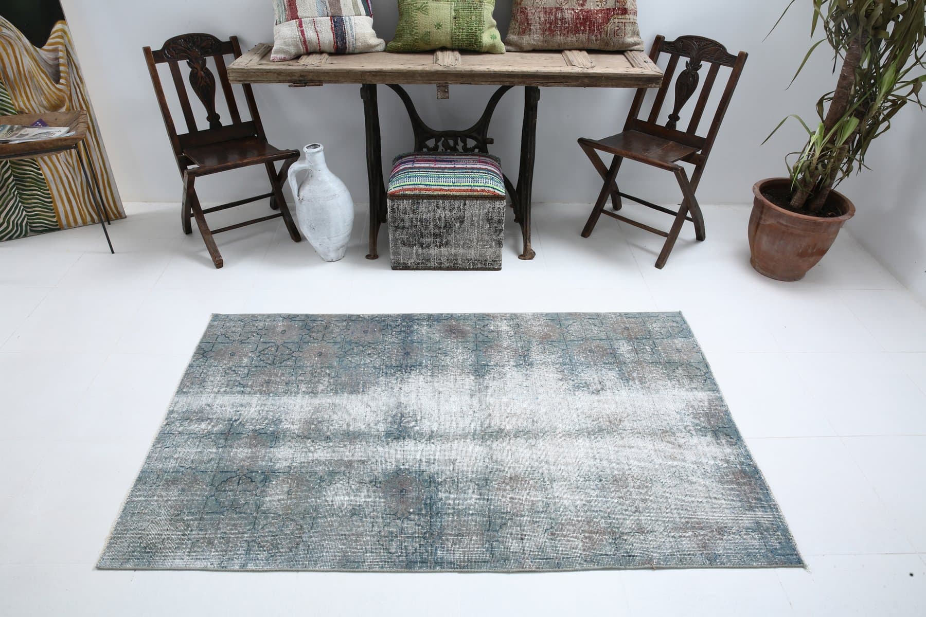 Rug 179x106 cm, grey, wool, Turkey, 1960s - 217192